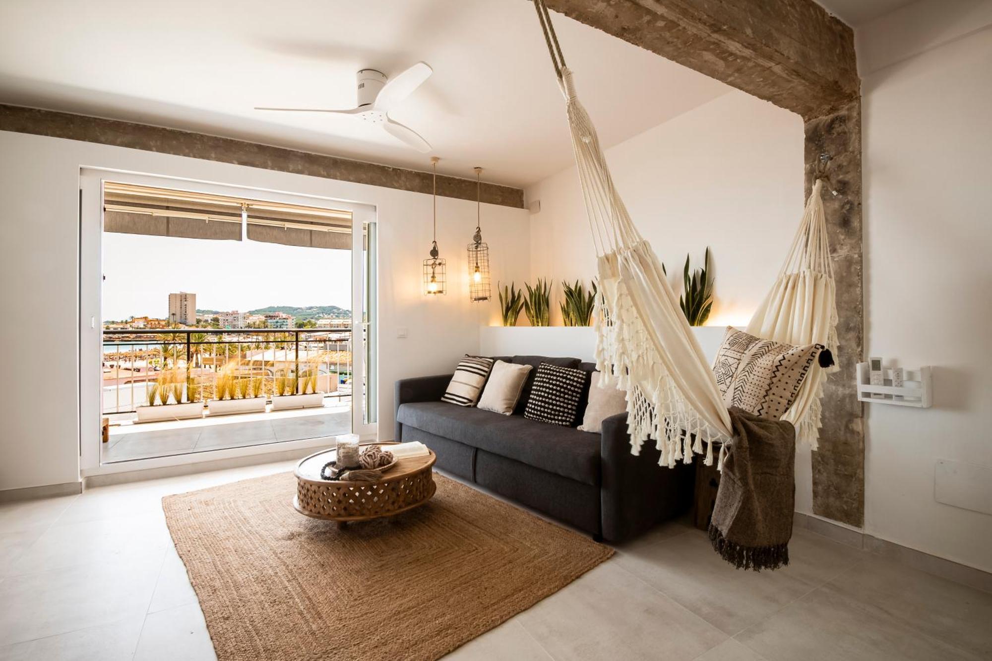 K-Moon By Nuka Homes Platja de Larenal Екстериор снимка